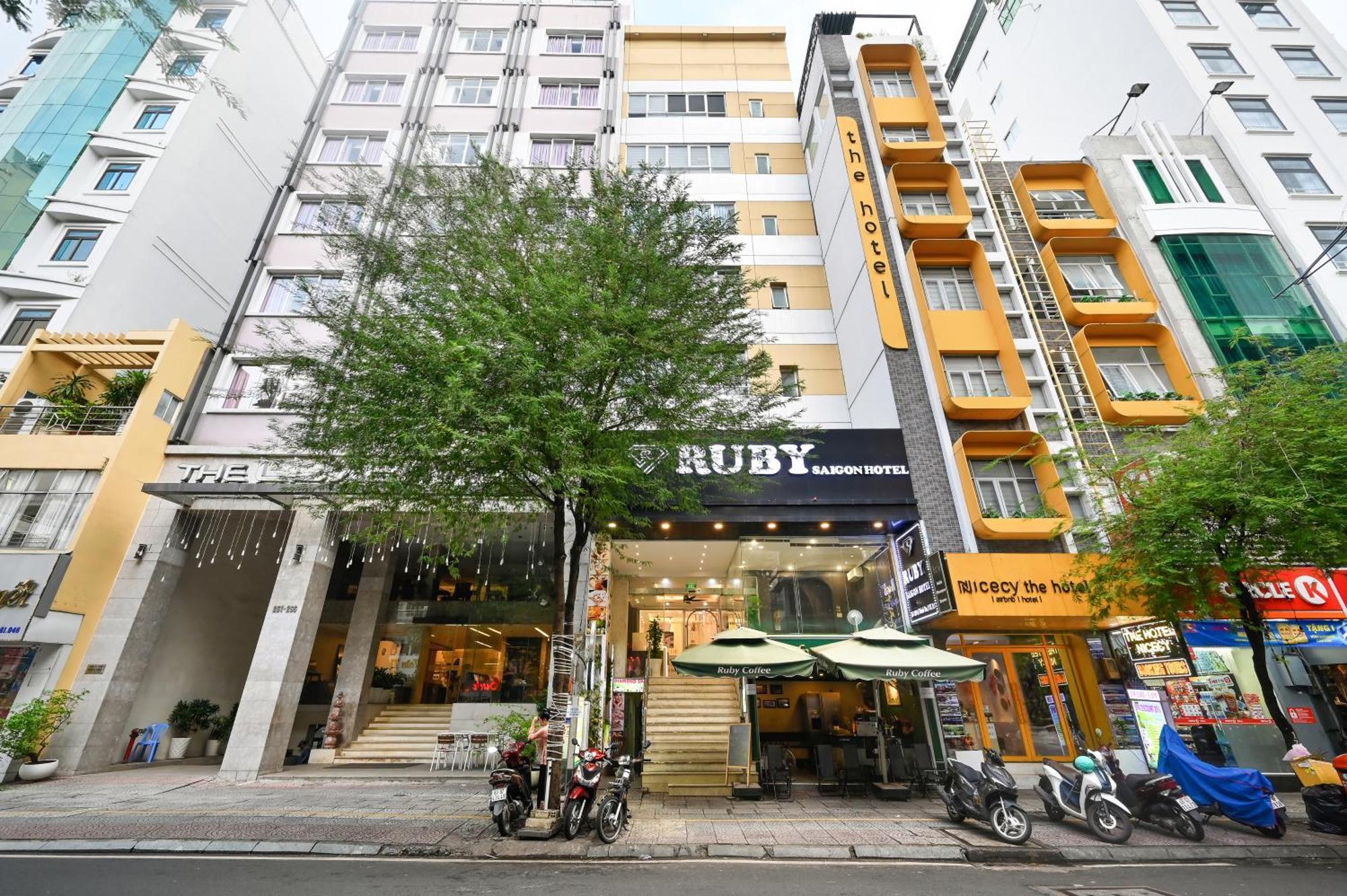 Ruby Saigon Hotel - Ben Thanh Ho-Chi-Minh-Stadt Exterior foto